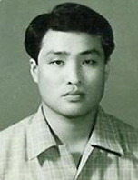 01_역대재단이사장14.png 01_역대재단이사장14.png