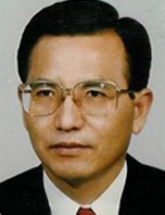 01_역대재단이사장16.png 01_역대재단이사장16.png